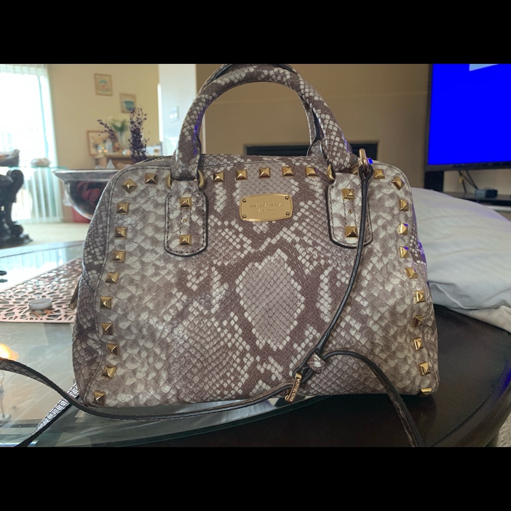 Michael kor purse
